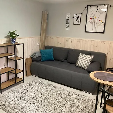 Stacja Pokoje Do Wynajecia *