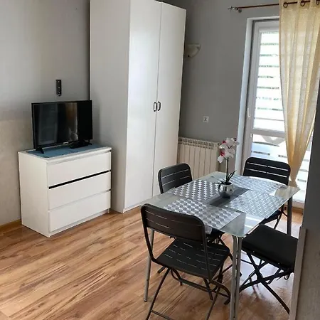 Stacja Pokoje Do Wynajecia Apartmán *